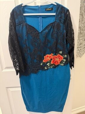 Teal Sheath Dress with Black Lace Sleeves